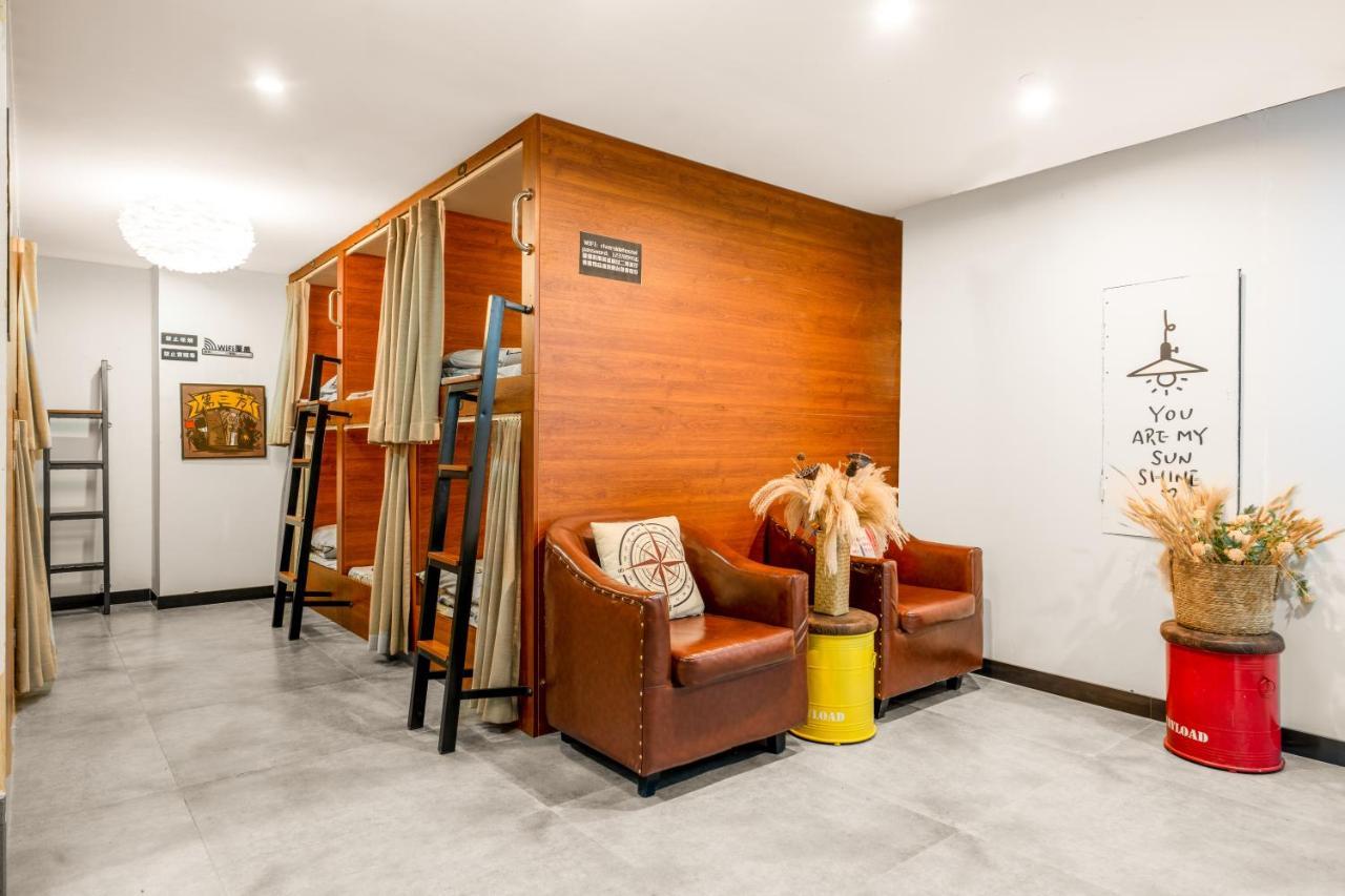 Riverside International Youth Hostel阅江老院青年旅舍 Chongqing Bagian luar foto