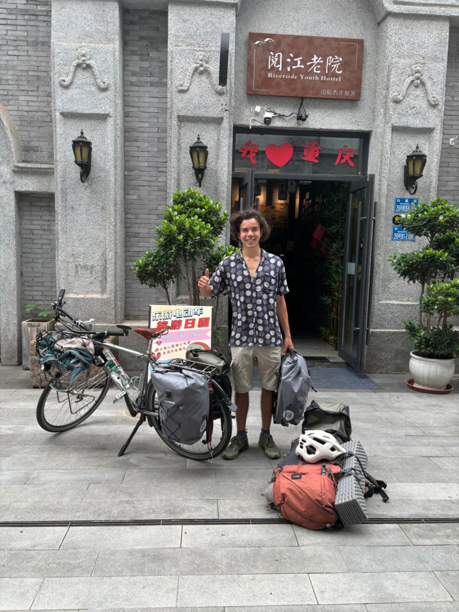 Riverside International Youth Hostel阅江老院青年旅舍 Chongqing Bagian luar foto